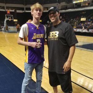 Meet your Posher, Cody